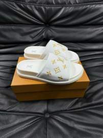 Picture of Louis Vuitton Slippers _SKULVsz38-45jyq0119722